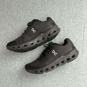 On Running women’s Black Cloudstratus Shoes